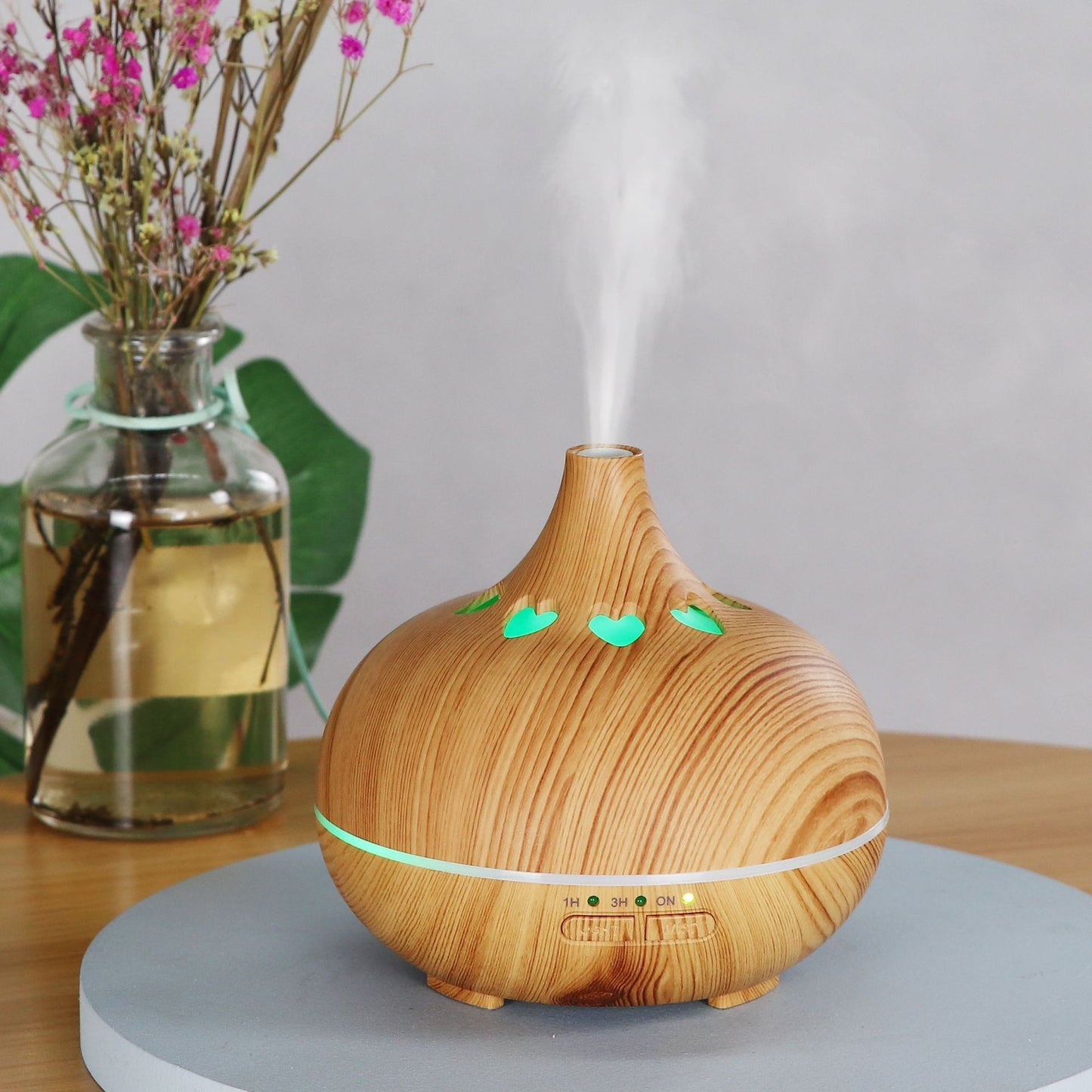 Hollow love wood grain aroma diffuser